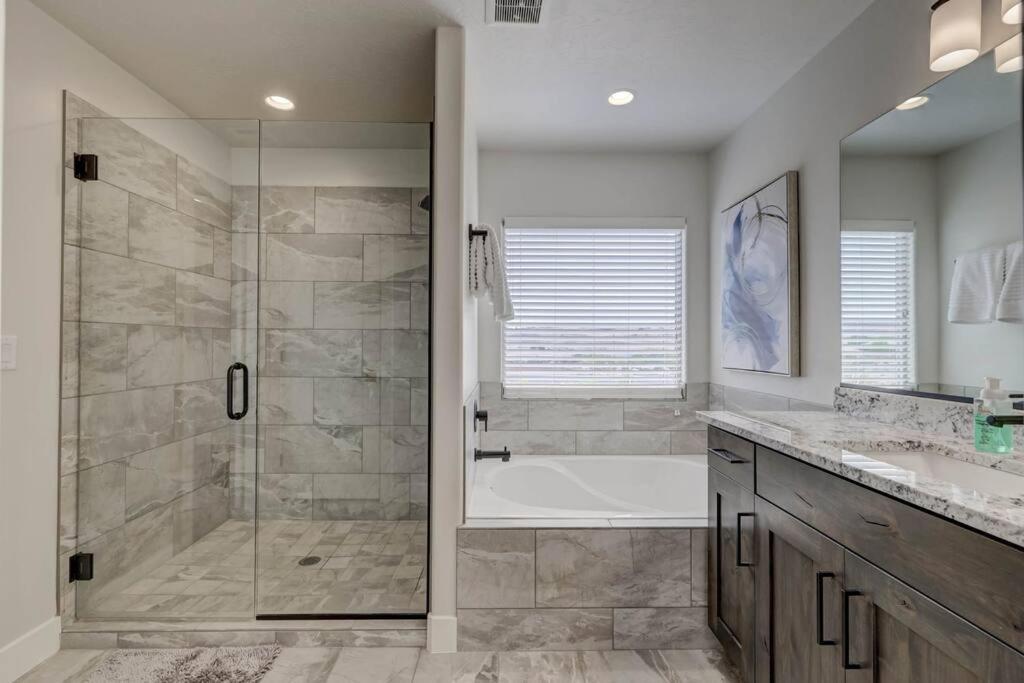 St George, Private Hot Tub/Patio, New Community Washington Exterior foto